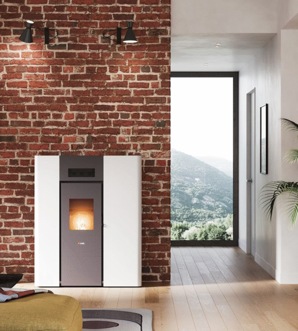 Thermo poêle à pellets hermétique CADEL Maya 16 Puissance 16.1kW