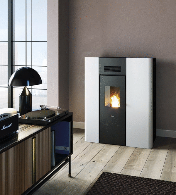 Thermo poêle à pellets hermétique CADEL Maya 24 Puissance 22.8kW
